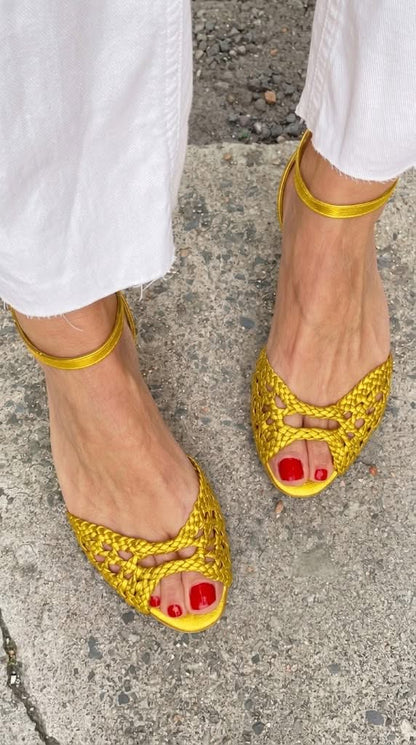 Isadora | Golden Braided Sandals