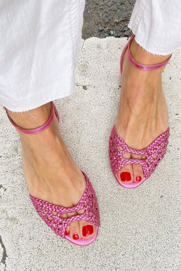 Isadora | Golden Braided Sandals