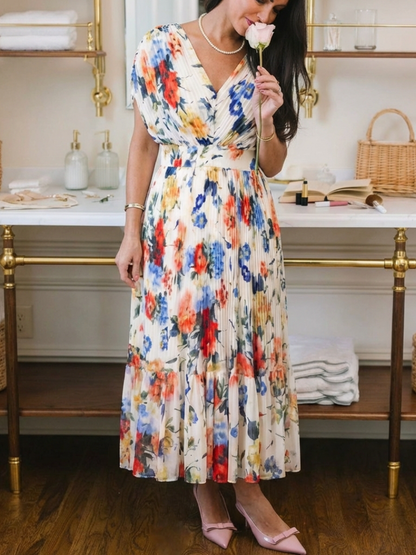 Savannah | Short, sleeveless, pleated midi dress