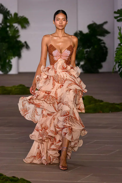 Elegant Silk Ibiza Dress – Maison Claire et Sylvie