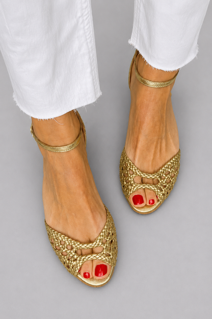 Isadora | Golden Braided Sandals