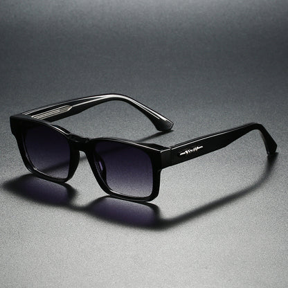 Polarized sunglasses