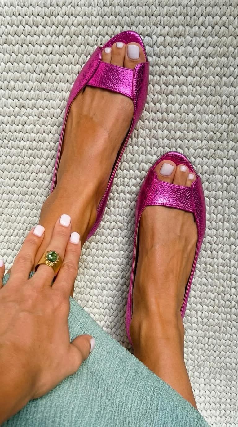 Adelina | Golden Comfort Sandals with Supportive Footbed