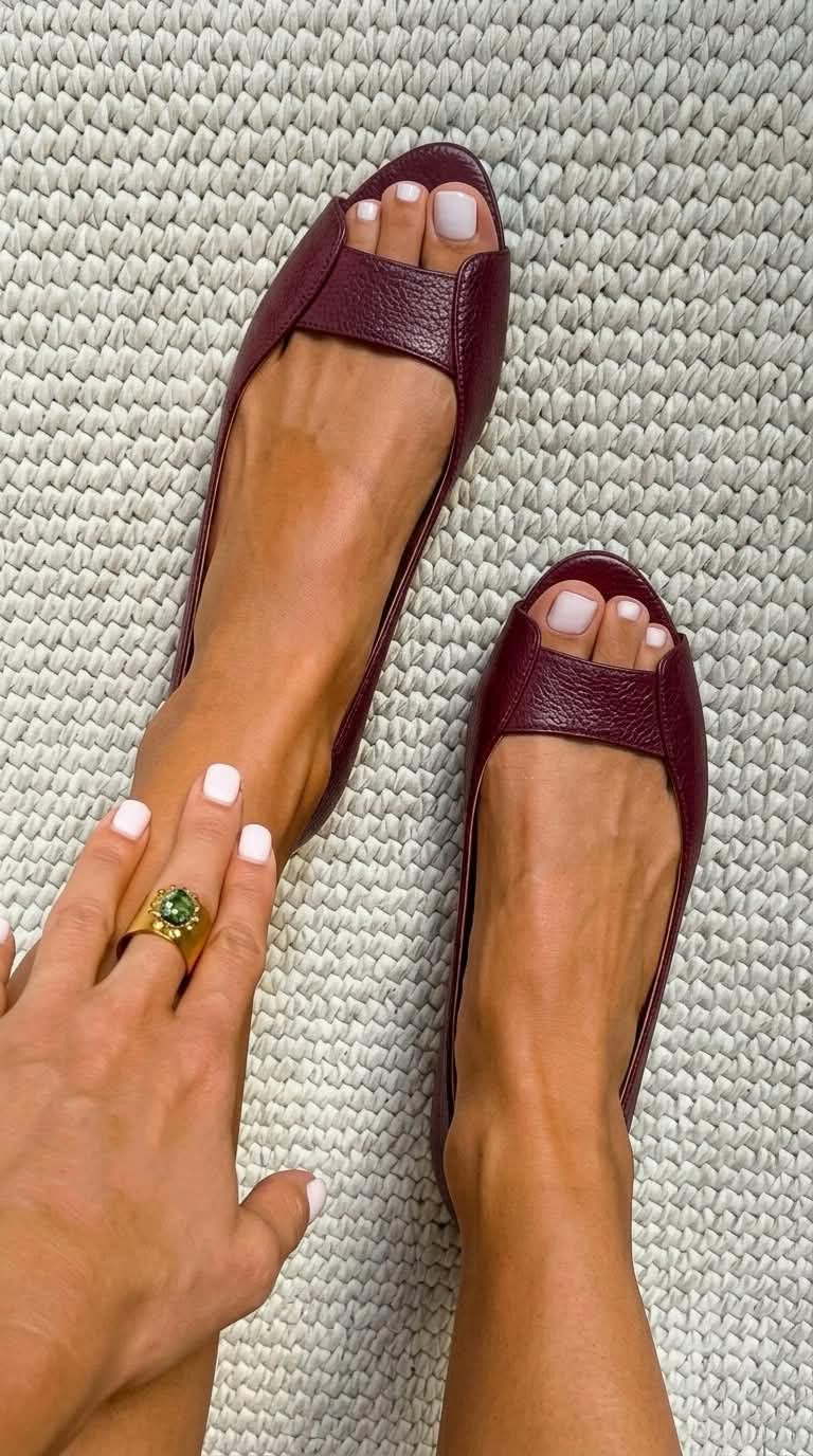 Adelina | Golden Comfort Sandals with Supportive Footbed