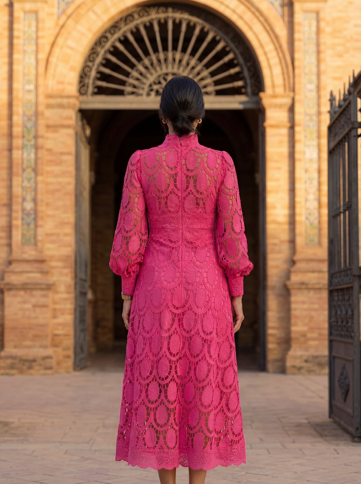 Elegant Carmona Silk Dress – Maison Claire et Sylvie