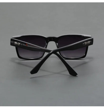 Polarized sunglasses