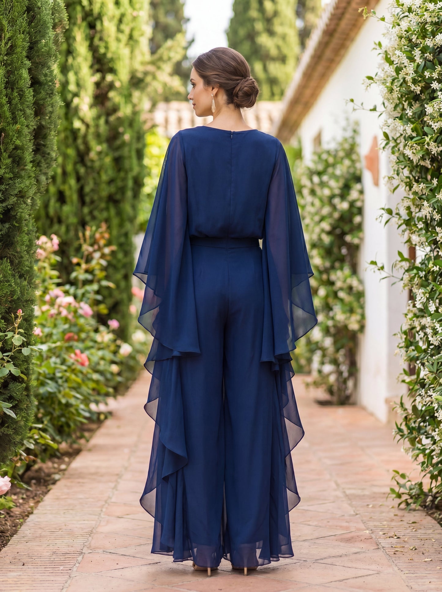 Elegant and Refined Lázaro Two-Piece Set in Crepe