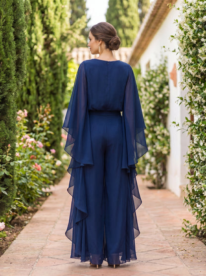 Elegant and Refined Lázaro Two-Piece Set in Crepe