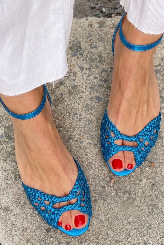 Isadora | Golden Braided Sandals